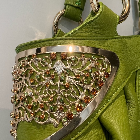 Lara Hand Bag - Gorgeous - Picture 11 of 13